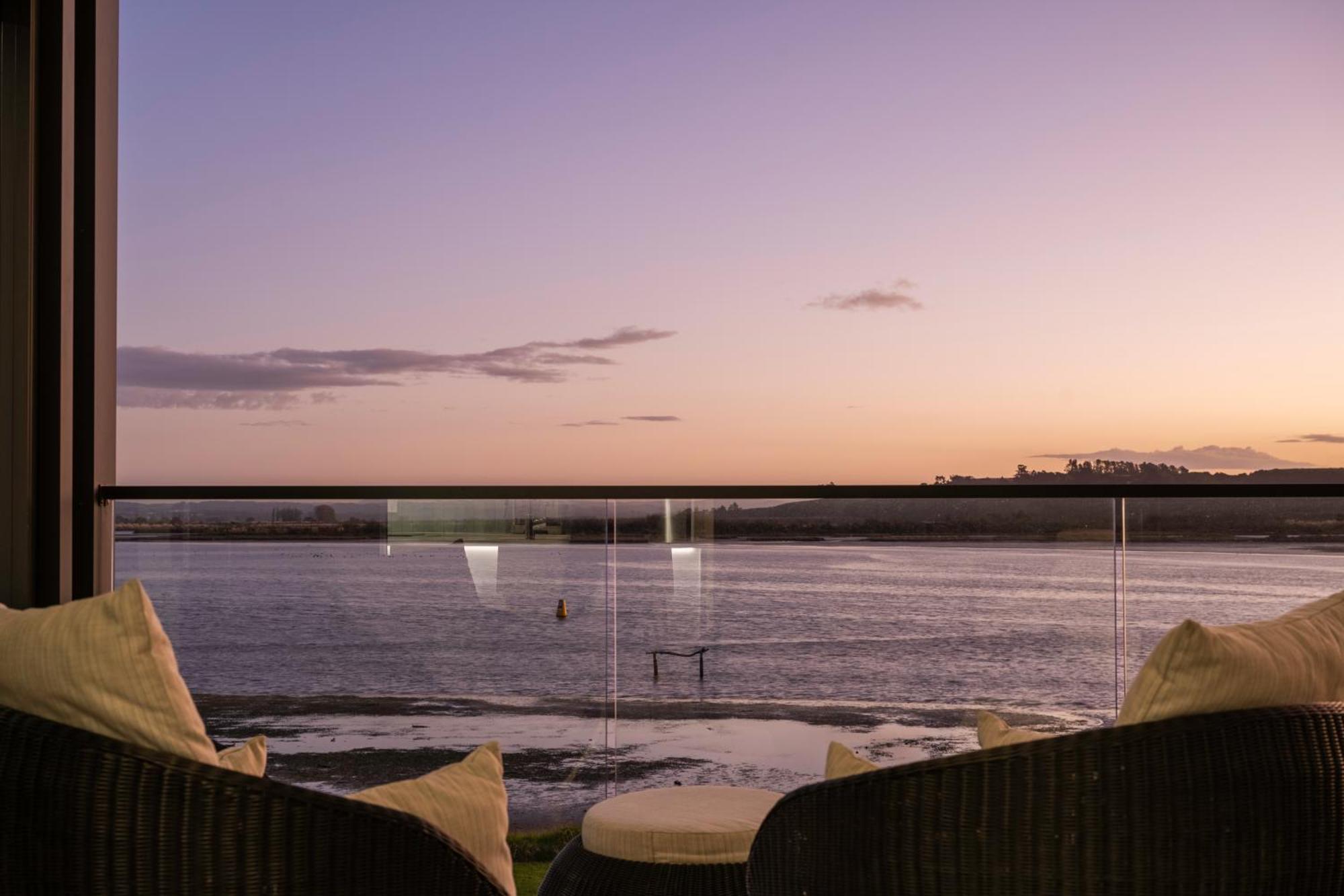 Pukehina Estuary Sunset Views Townhouse & Studio Exterior foto